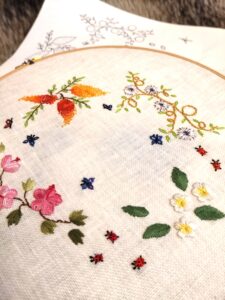 couronne-exotique_broderie_close